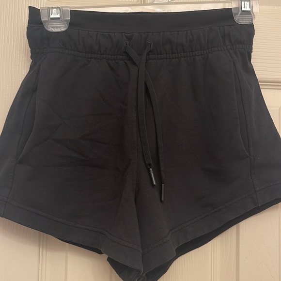 Lululemon Inner Glow High-Rise Short 3" - Picture 2 of 3